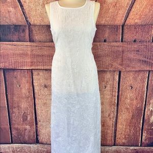 DRESS-U by Sharon dress crinkle-style w/roses